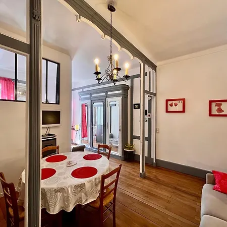 T2 Au Coeur Du Mont-dore, Ideal Pour 4 Pers, Face Aux Thermes, Animaux Acceptes - Fr-1-608-259